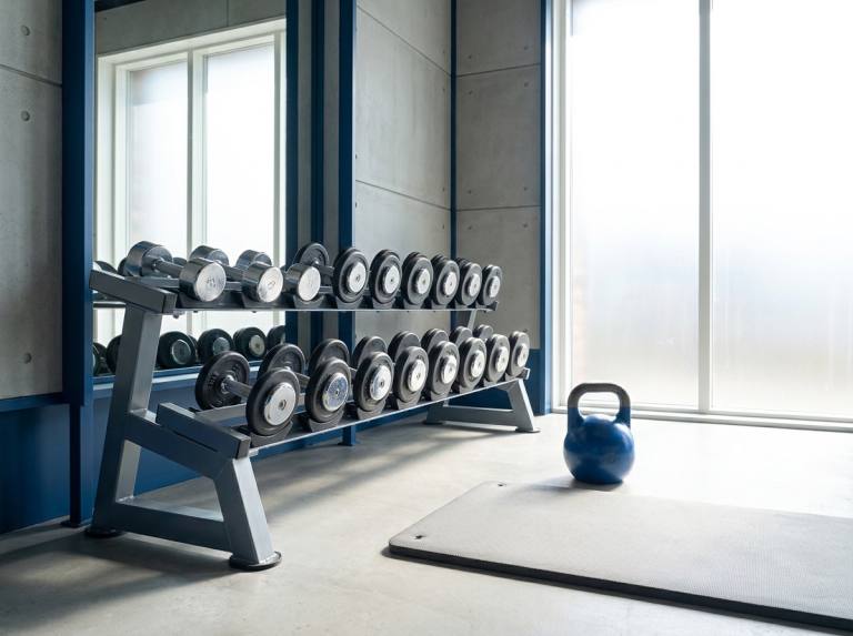 Hoe stel je een effectief krachttrainingsplan samen voor beginners